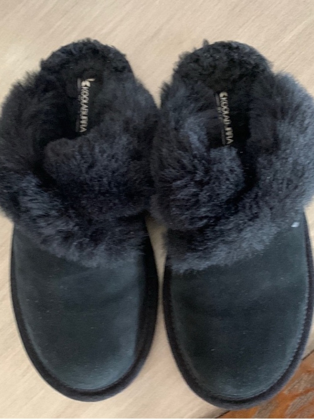 NWOT Koolaburra Black Shearling Clog Slippers - Picture 4 of 9